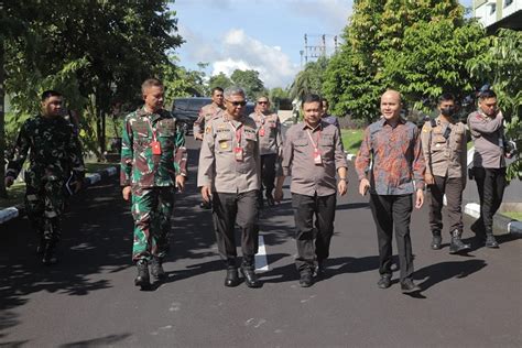 Tribrata Tni Polri Di Sulut Siap Kawal Pemilu