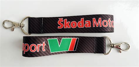 SMYCZ DO KLUCZY SKODA MOTORSPORT FABIA OCTAVIA za 5 99 zł z Jelenia