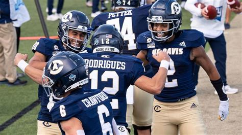 Uc Davis Football Gets A Milestone Win Over Cal Poly Sacramento Bee