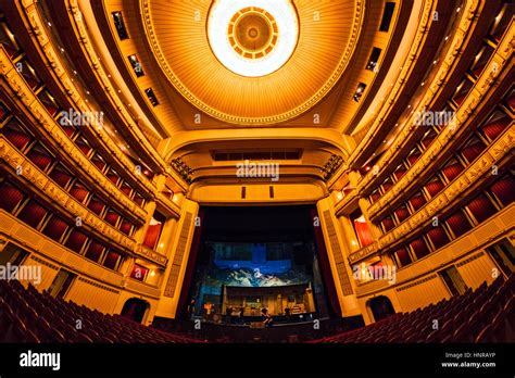 Opera House Interior Stockfotos And Opera House Interior Bilder Alamy