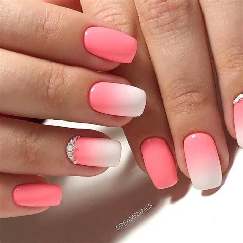 15 Estilos de uñas con degradado que vas a querer presumir Manicura