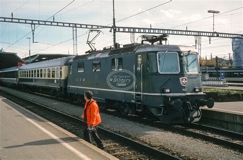 The Transport Library SBB Re 4 4II 11220 Green Livery Ready To