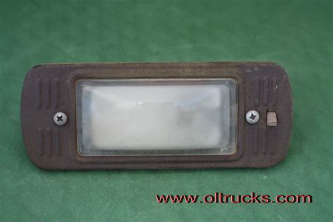 Oltrucks Chevrolet Gmc Interior Dome Light Assembly