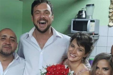 Bianca Bin E Sergio Guiz Se Tornam Padrinhos Do Casamento Da Irm Do Ator