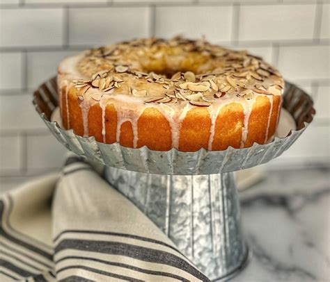 Perfect Glazed Almond Pound Cake A Feast For The Eyes