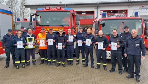 Feuerwehren Vergleichen Sich Wiedelaher Wehr Sichert Sich Den