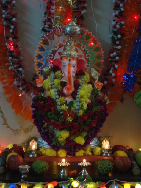 Ganpati Bappa Morya Mangal Murti Morya 2011