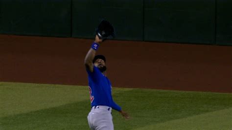 Jason Heyward Makes A Nice Running Catch In Center 05 14 2022 Chicago Cubs