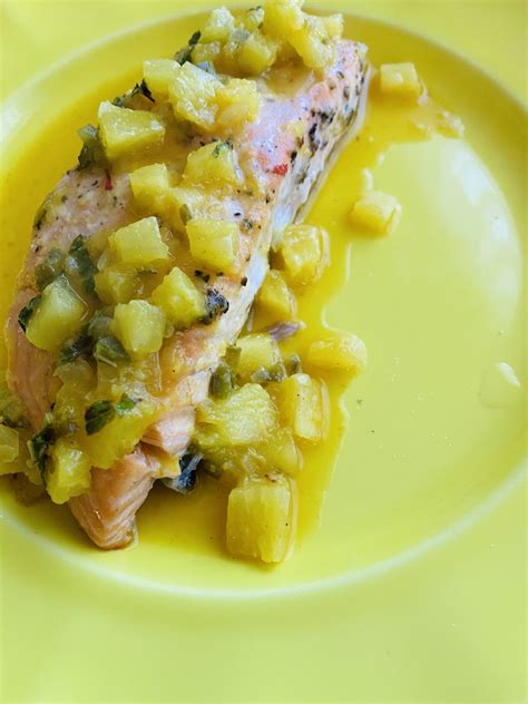 Grilled Salmon With Warm Pineapple Sauce Blythes Blog