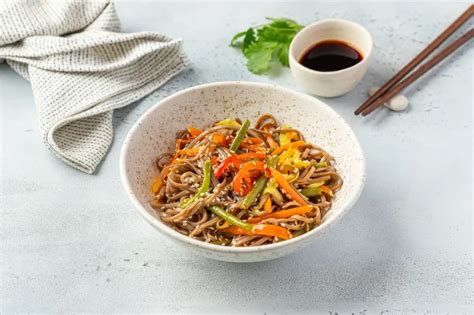 Готовая кулинария оптом, купить готовые салаты оптом, готовые сэндвичи ...