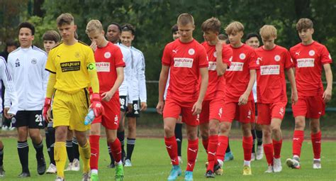 U Gewinnt Souver N Hallescher Fc E V Hallescher Fu Ball Club