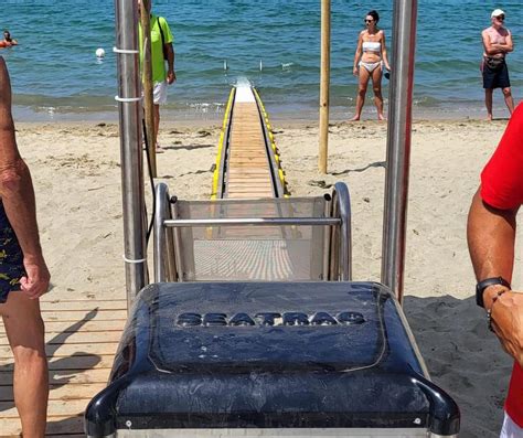 Il mare per tutti è ad Agropoli Inaugurata una speciale passerella per