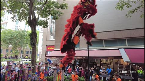 4K Nam Sieng At Sim Lim Square High Pole Lion Dance Cai Qing