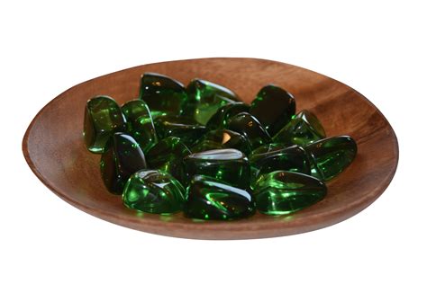 GREEN OBSIDIAN For Achieving Goals and Wealth - New Moon Cottage