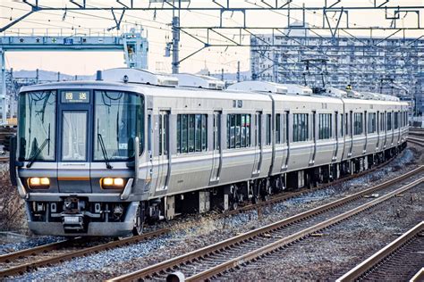 2nd Train 【jr西】223系p01編成吹田総合車両所入場回送の写真 Topicphotoid67142