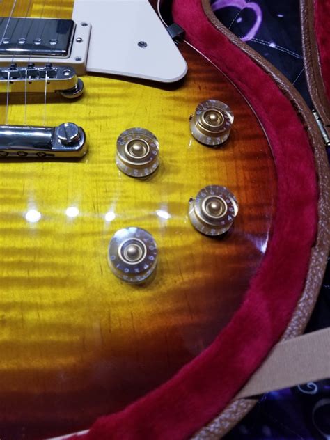 Show Me Your Knobs My Les Paul Forum