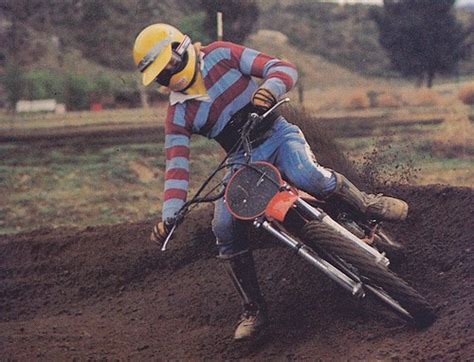 1976 Honda CR125M Elsinore Cycle Guide Photo Tony Blazier Flickr