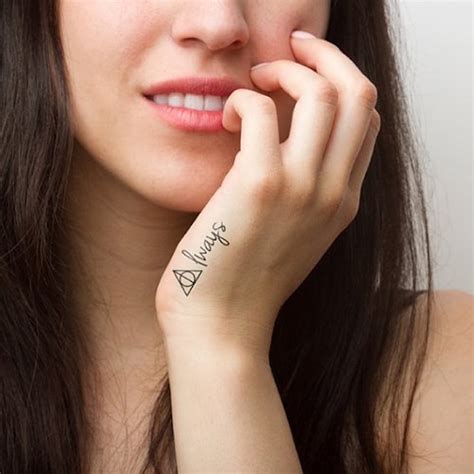 14 Temporary Tattoos That Look Real And Will Be Your Best Accessory