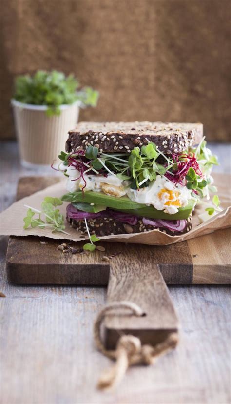 Sandwich Met Sojascheuten Ei En Avocado Recipe Food Photography