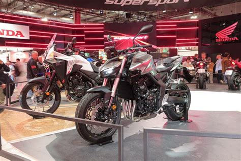 Vídeo gigantes japonesas também dão o que falar no EICMA 2023