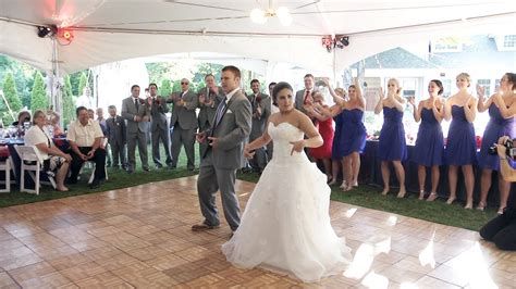 Best Wedding First Dance Ever Awesome Bride And Groom First Dance Youtube