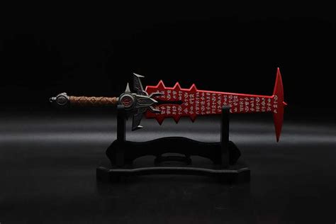 Doom Eternal Crucible Sword – Ninja-Blades