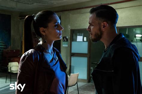 Gomorra 4 Intervista A Cristiana DellAnna E Arturo Muselli Al Comicon