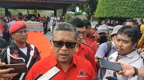 Pdip Beri Sinyal Siapkan Lawan Khofifah Di Pilgub Jatim Tak Ada Kotak