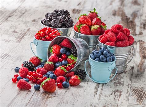 The #1 Best Berry for Weight Loss, Says Dietitian — Eat This Not That