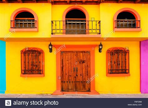 Building A House In Mexico Mindosofa
