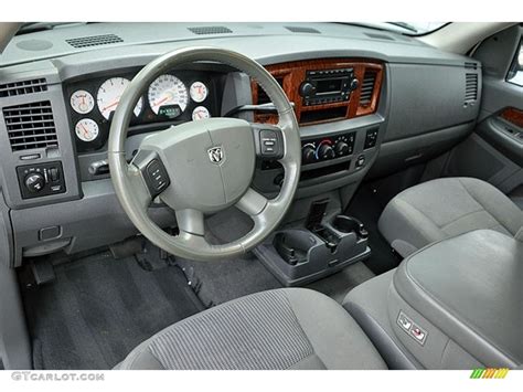 Medium Slate Gray Interior 2006 Dodge Ram 1500 SLT Regular Cab 4x4 Photo #69929993 | GTCarLot.com