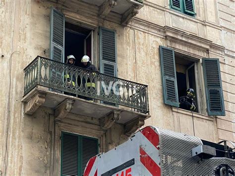 Allarme Incendio A Savona Fiamme In Un Appartamento Di Via Montenotte