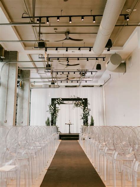 33 Minimalist Wedding Decor Ideas To Keep Things Simple