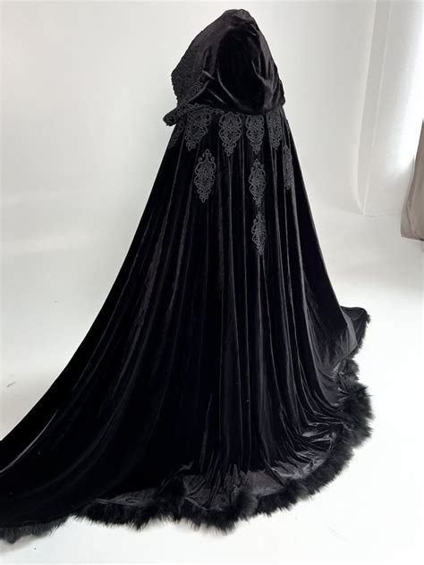 Black Halloween Cape Velvet Hooded Cloak Witch Cape Feathers Medieval
