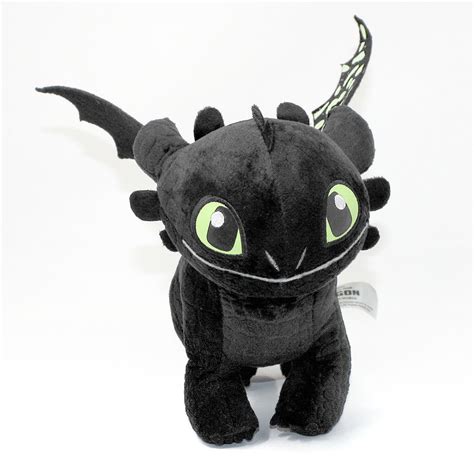 Peluche Dragons 3 Le monde caché Krokmou en vente sur Close Up