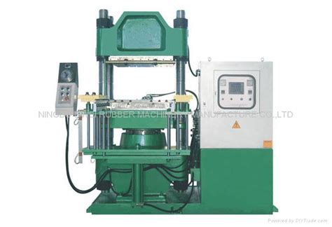 Plastic Information: Compression Molding Machine