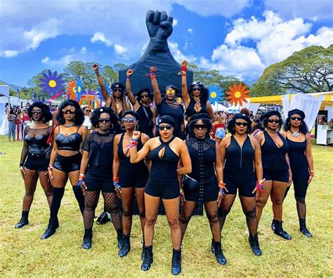 Black Travel Moment of the Day: These Black Women Got In Full Formation ...