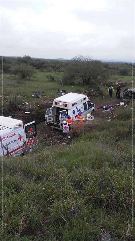 Cuatro heridos deja accidente en carretera 57 FOTOGALERÍA