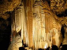 Meramec Caverns - Wikipedia