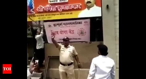 Maharashtra Political Crisis Shiv Sena Workers Vandalise Board At