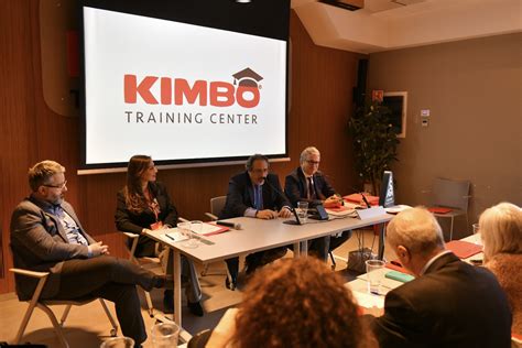 Kimbo Apre Il Suo Nuovo Training Center A Scampia