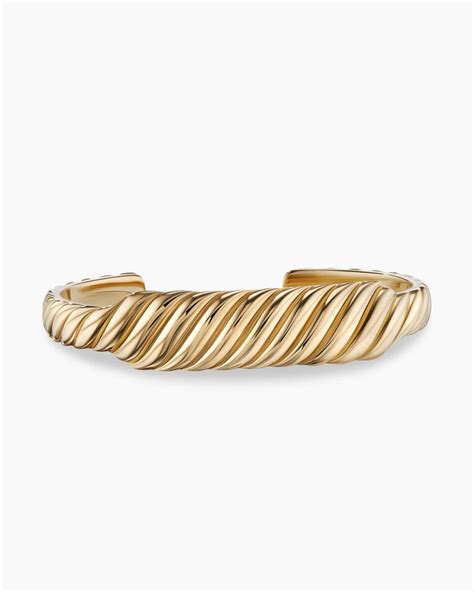 David Yurman Canada Sculpted Cable Contour Cuff Bracelet In 18K