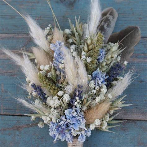 Pampas Prairie Sky Lapel Corsage Buy Online Or Call