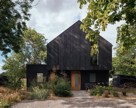 Architecture Yakisugi Charred Timber Cladding — Musée Magazine