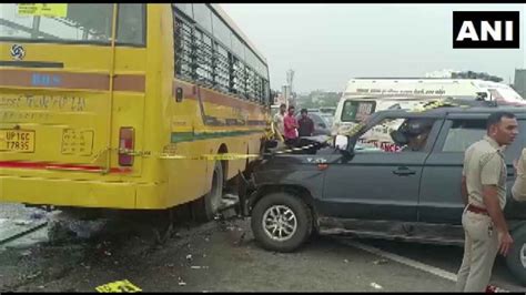 Fatal Collision On Delhi Meerut Expressway School Bus And Car Crash