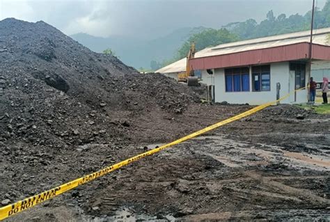 Pemerintah Padang Tutup Stockpile Batu Bara Cegah Dampak Lingkungan