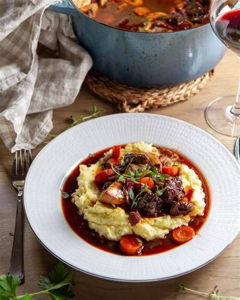 Boeuf Bourguignon En Fransk Klassiker Det Glade Kjøkken