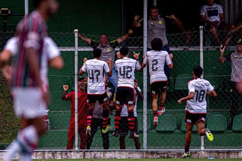 Flamengo Derrota O Fluminense E Se Classifica Para A Final Da Copa Rio