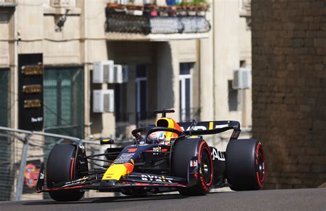 F1 Leclerc Outduels Verstappen To Win Pole In Azerbaijan