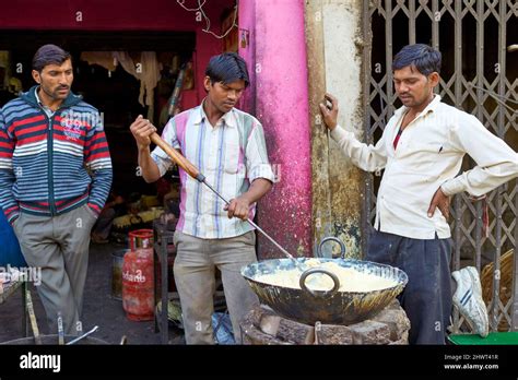 Que ver en orchha fotografías e imágenes de alta resolución Alamy